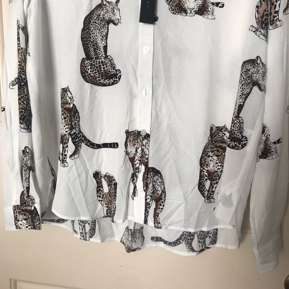 Jane + Delancey Leopard Print White Shirt Size Large - Picture 4 of 8
